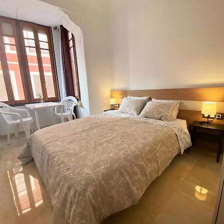 Valencia Cerca Al Puerto Shared Apartment 외부 사진