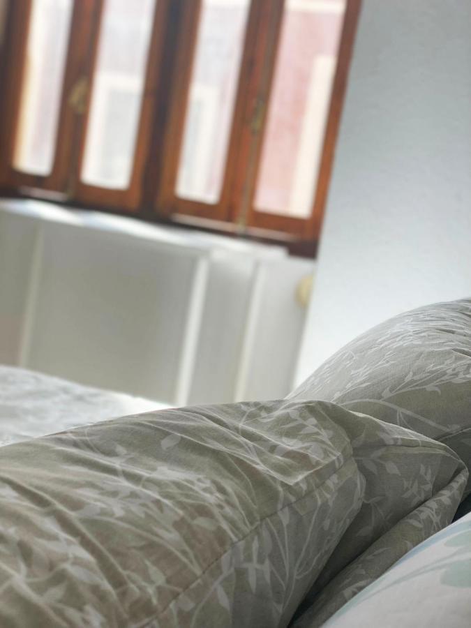 Valencia Cerca Al Puerto Shared Apartment 외부 사진